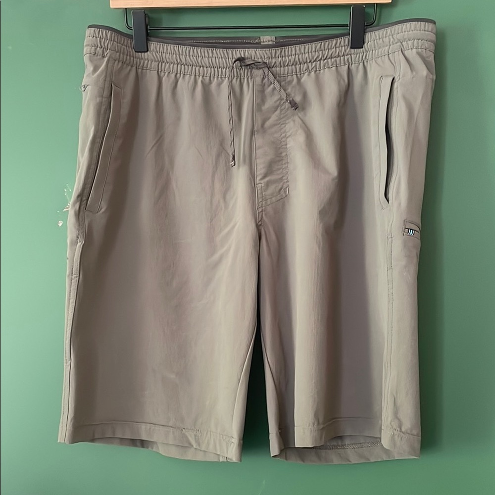 Kuhl Men's Athletic Shorts - Gray